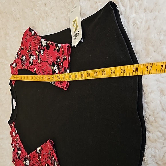 $FREE w/ Purchase: LuLa Roe Randy Baseball Tee w/ Disney Character 3/4 Sleeves - Picture 6 of 11